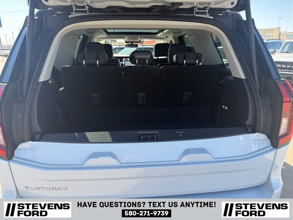 2025 Ford Expedition Platinum
