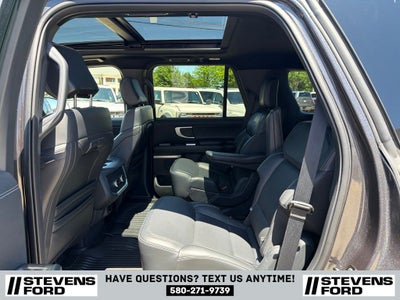 2025 Ford Expedition Platinum