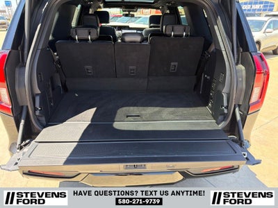 2025 Ford Expedition Platinum