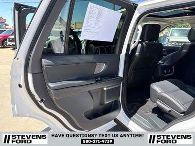 2025 Ford Expedition Platinum