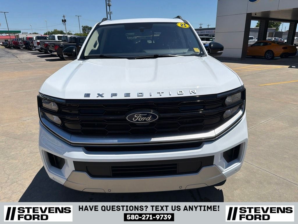 2025 Ford Expedition Platinum