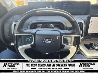 2025 Ford Expedition Platinum