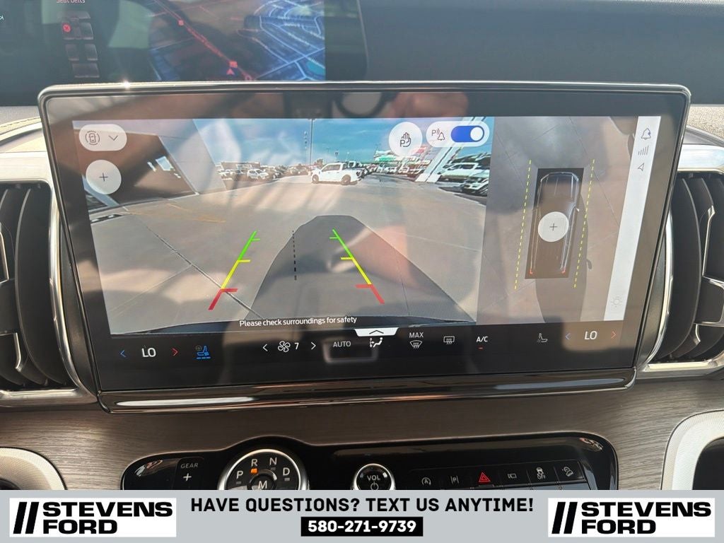 2025 Ford Expedition Platinum