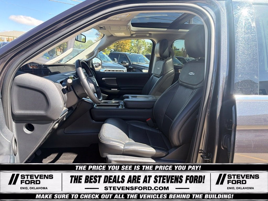 2025 Ford Expedition Platinum