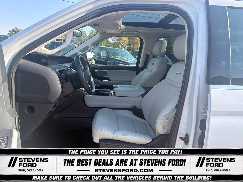 2025 Ford Expedition Platinum
