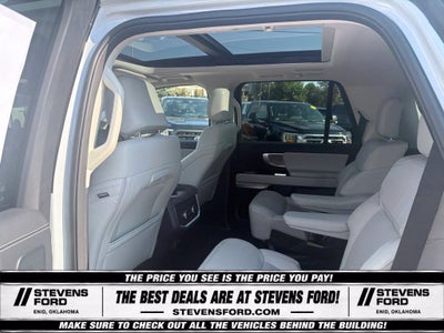 2025 Ford Expedition Platinum