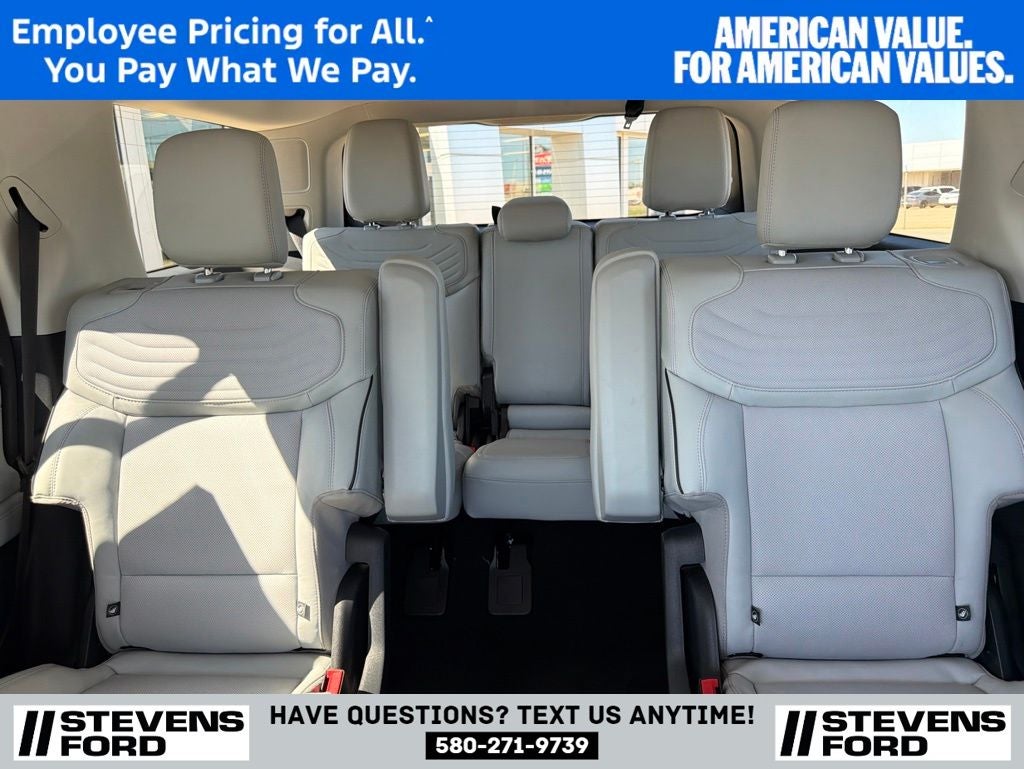 2026 Ford Expedition Platinum