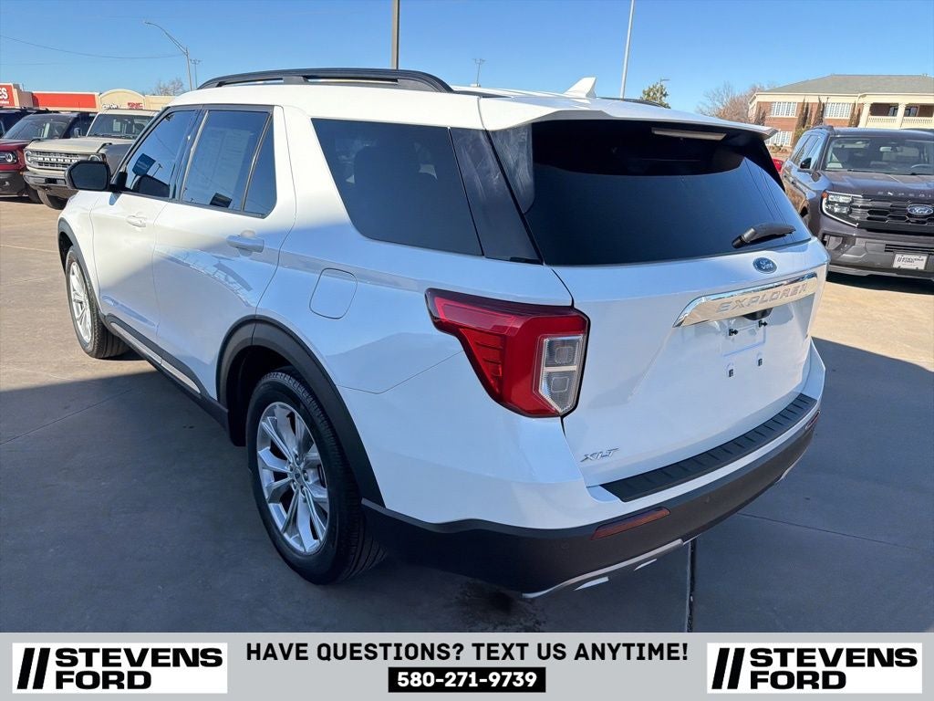 2023 Ford Explorer XLT