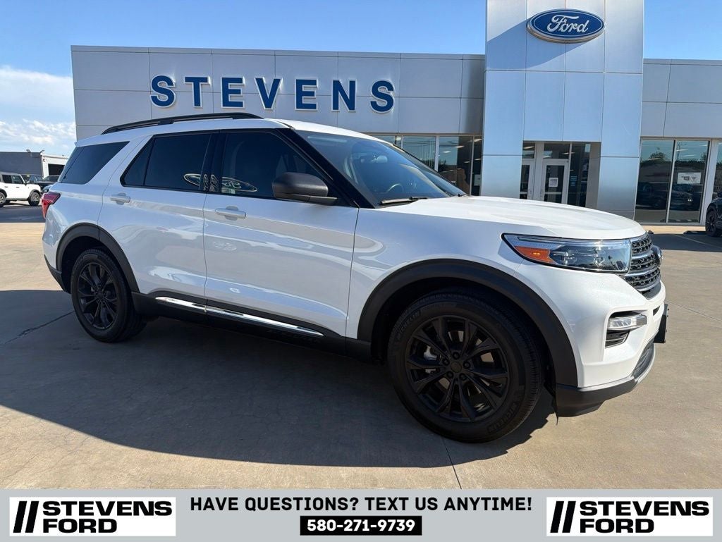 2023 Ford Explorer XLT