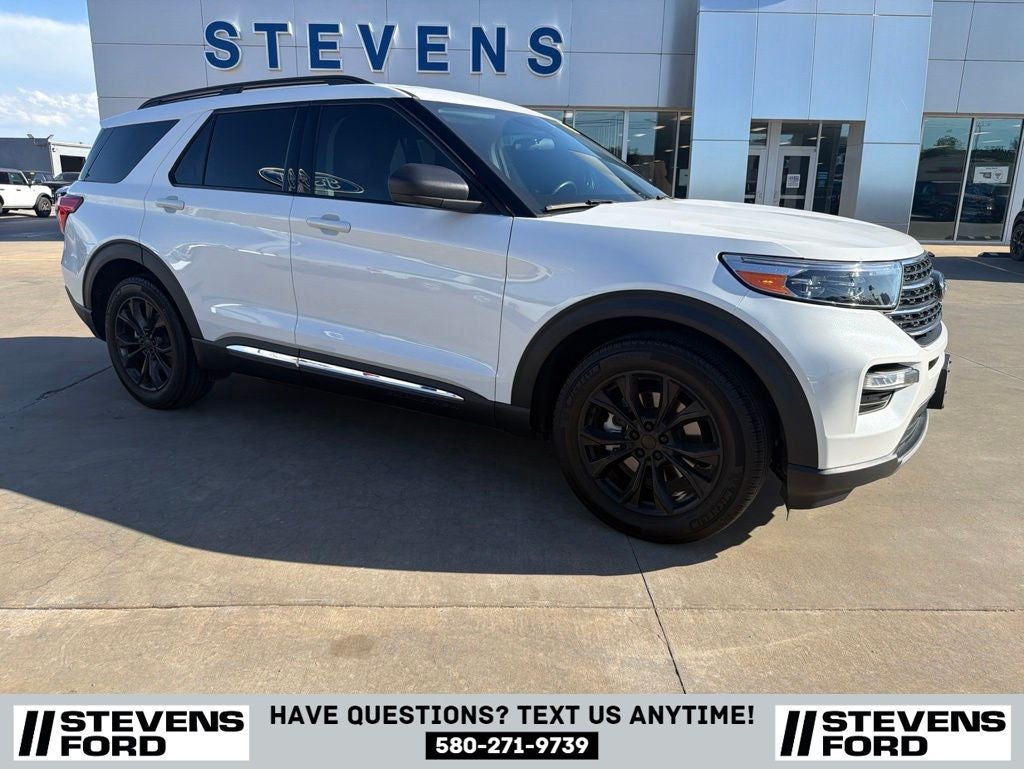 2023 Ford Explorer XLT