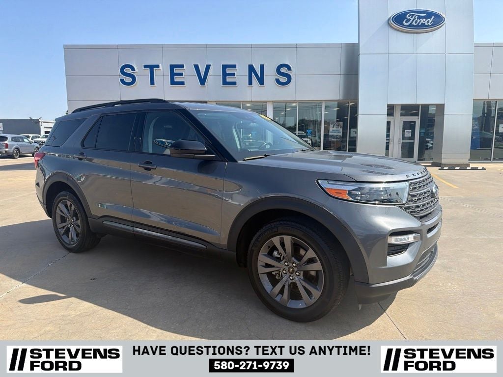 2023 Ford Explorer XLT