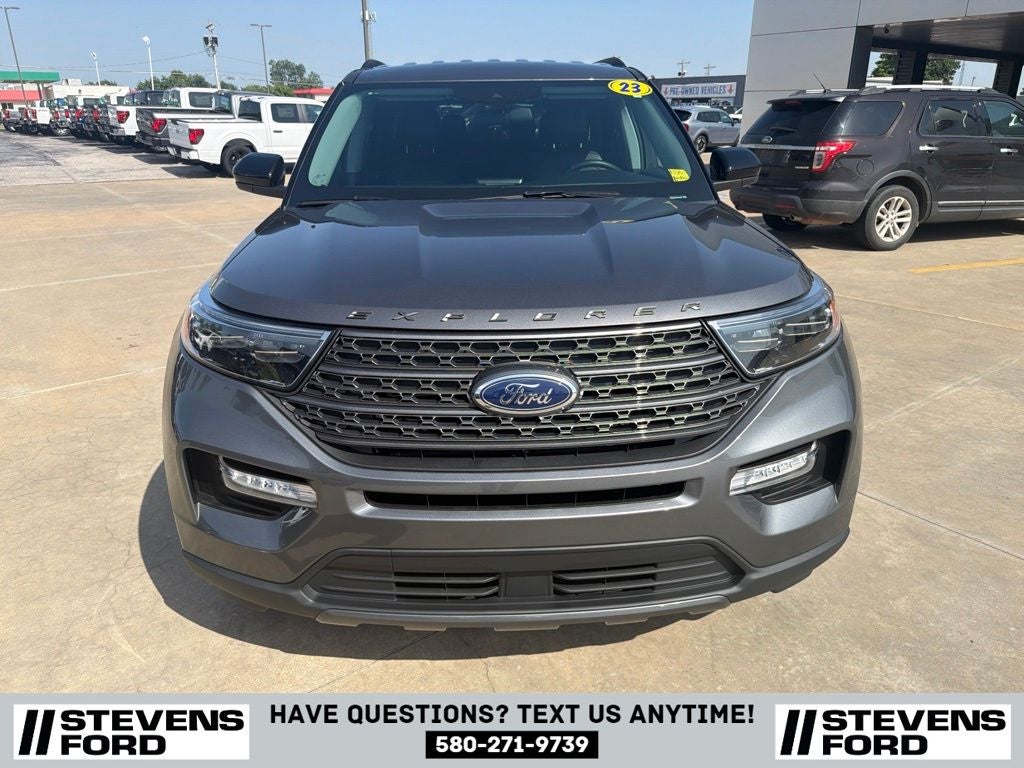 2023 Ford Explorer XLT