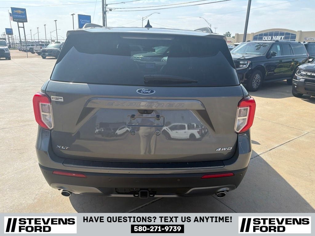 2023 Ford Explorer XLT