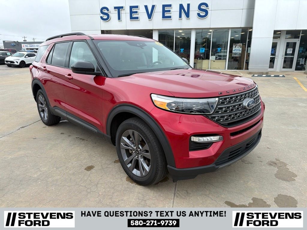 2023 Ford Explorer XLT