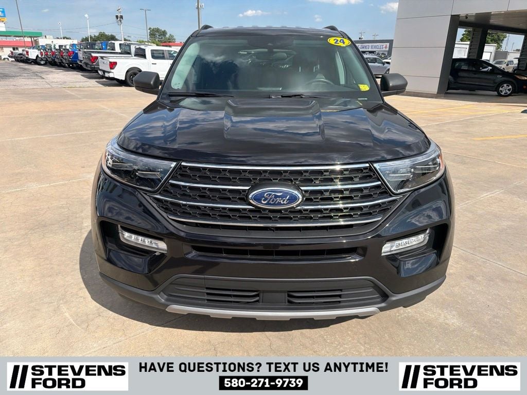 2024 Ford Explorer XLT