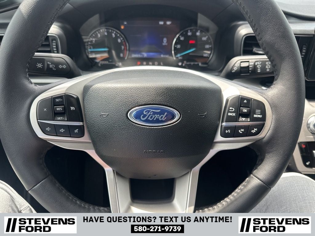 2024 Ford Explorer XLT