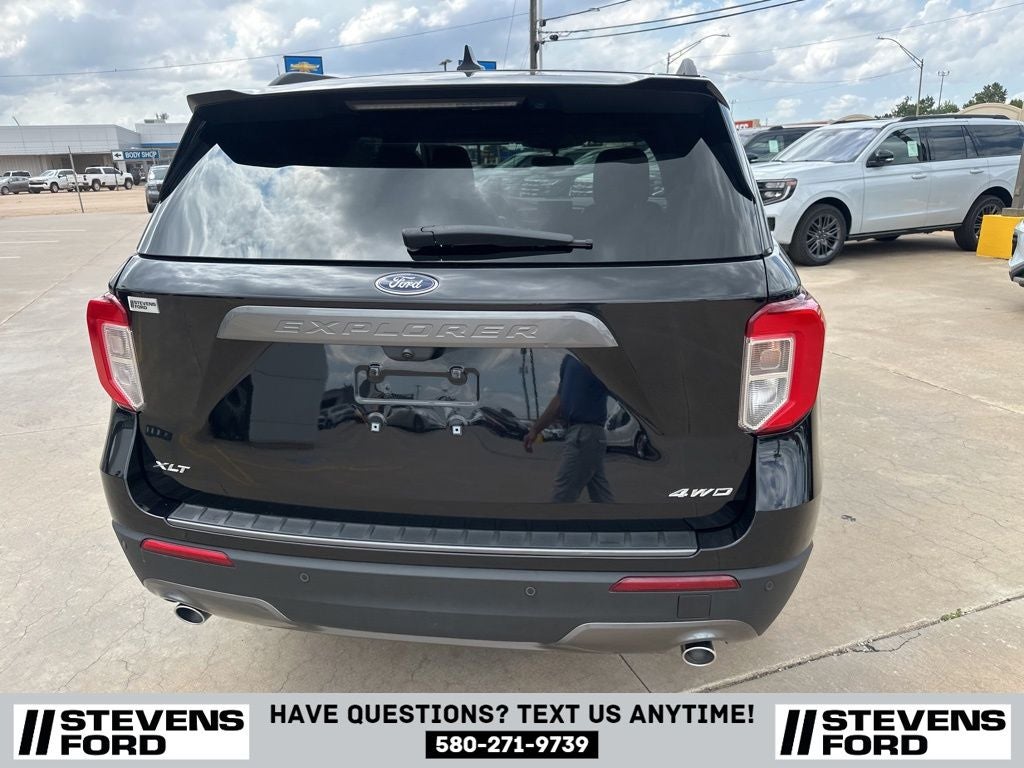 2024 Ford Explorer XLT