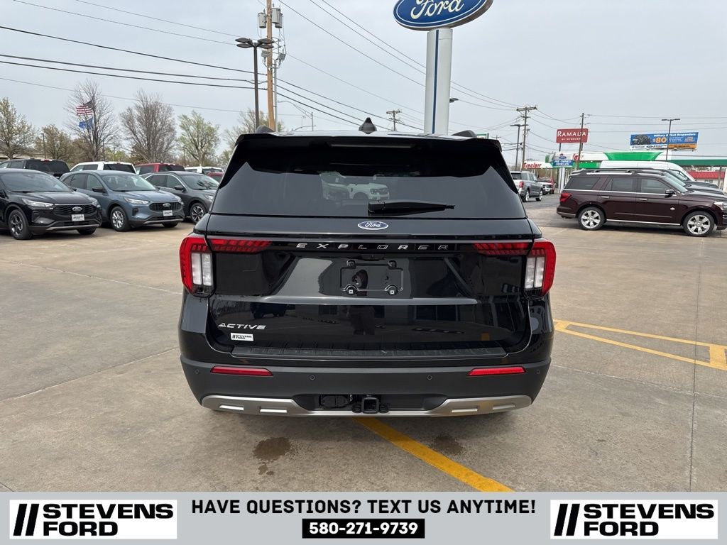 2025 Ford Explorer Active