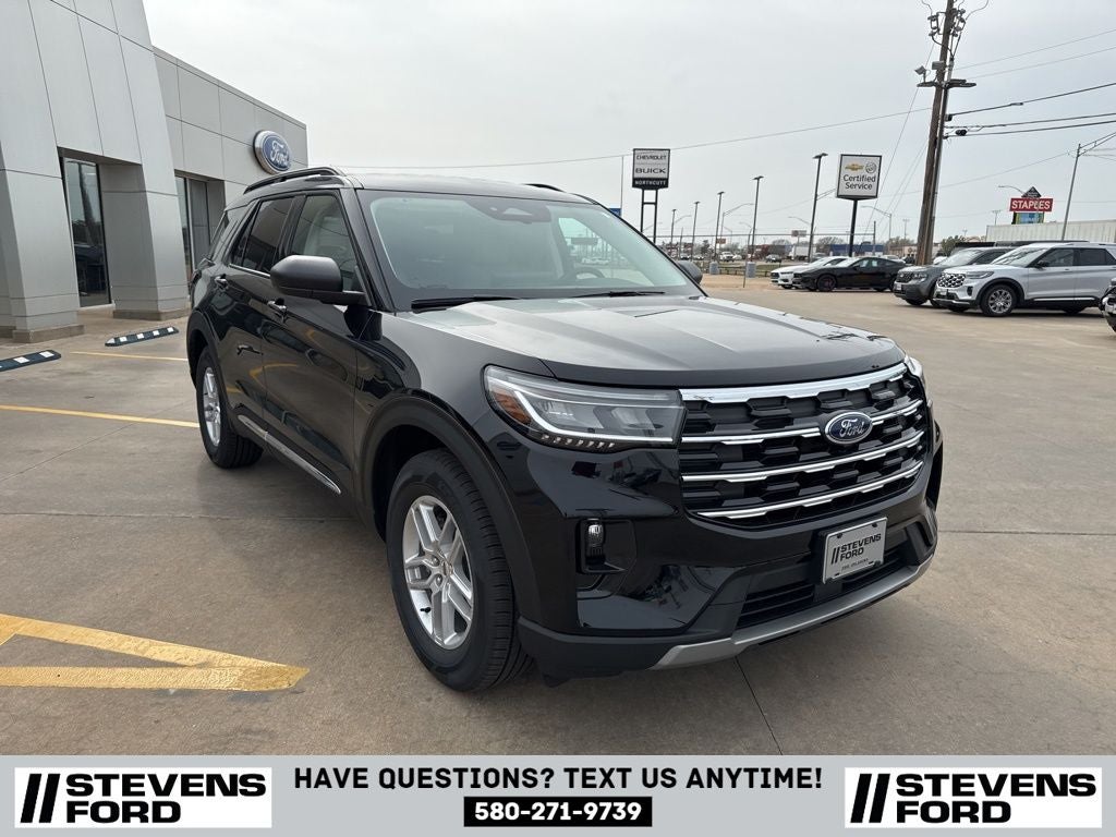 2025 Ford Explorer Active