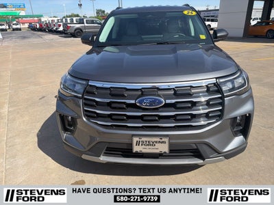 2025 Ford Explorer Active