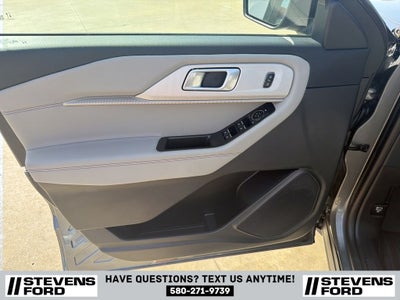 2025 Ford Explorer Active