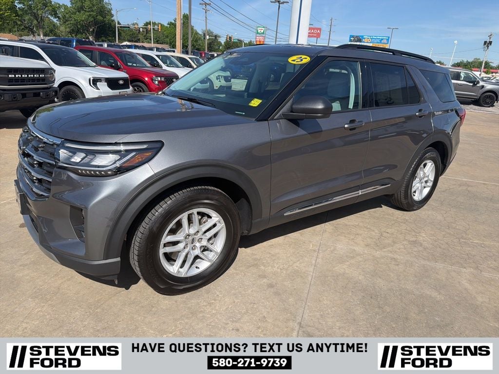 2025 Ford Explorer Active