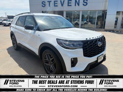 2025 Ford Explorer ST-Line