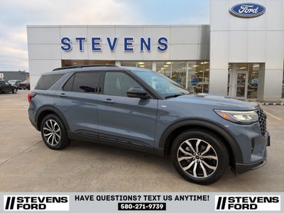2025 Ford Explorer ST-Line