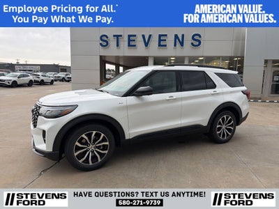 2026 Ford Explorer ST-Line