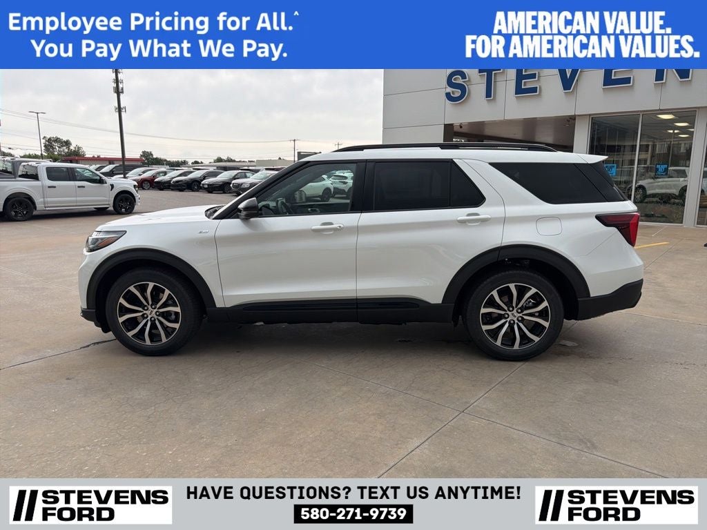 2026 Ford Explorer ST-Line