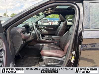 2025 Ford Explorer Platinum