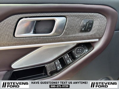 2025 Ford Explorer Platinum