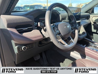 2025 Ford Explorer Platinum