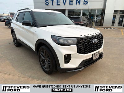 2025 Ford Explorer ST-Line