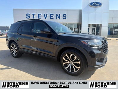 2025 Ford Explorer ST-Line
