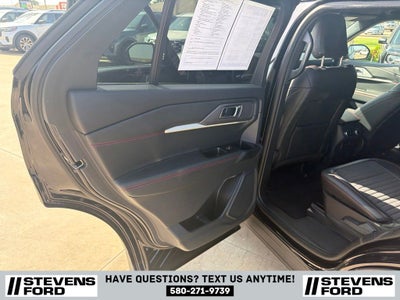 2025 Ford Explorer ST-Line