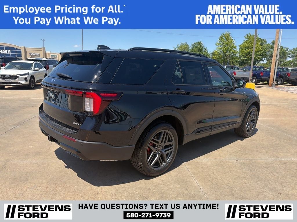 2026 Ford Explorer ST-Line