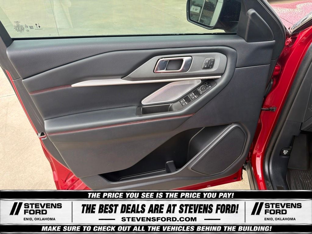 2025 Ford Explorer ST