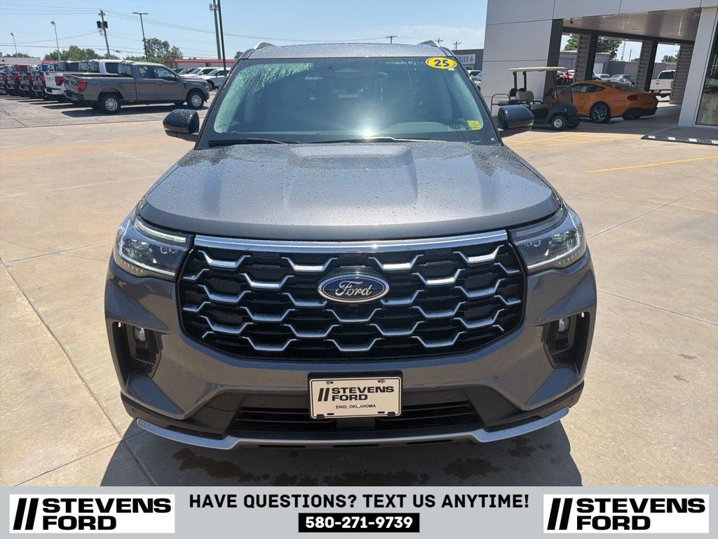 2025 Ford Explorer Platinum