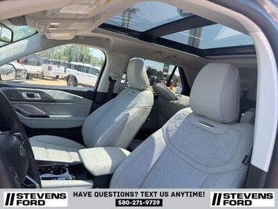 2025 Ford Explorer Platinum