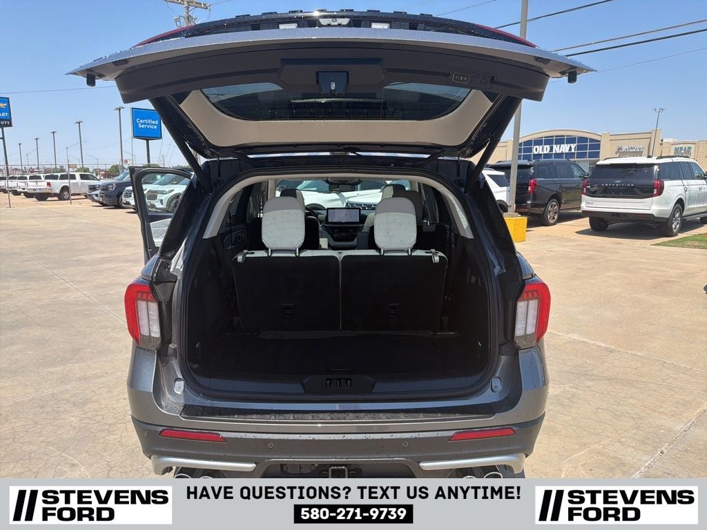2025 Ford Explorer Platinum