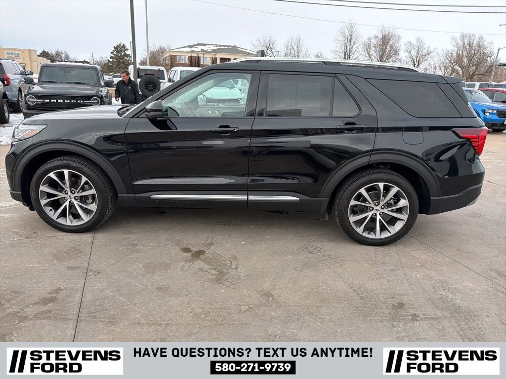 2025 Ford Explorer Platinum