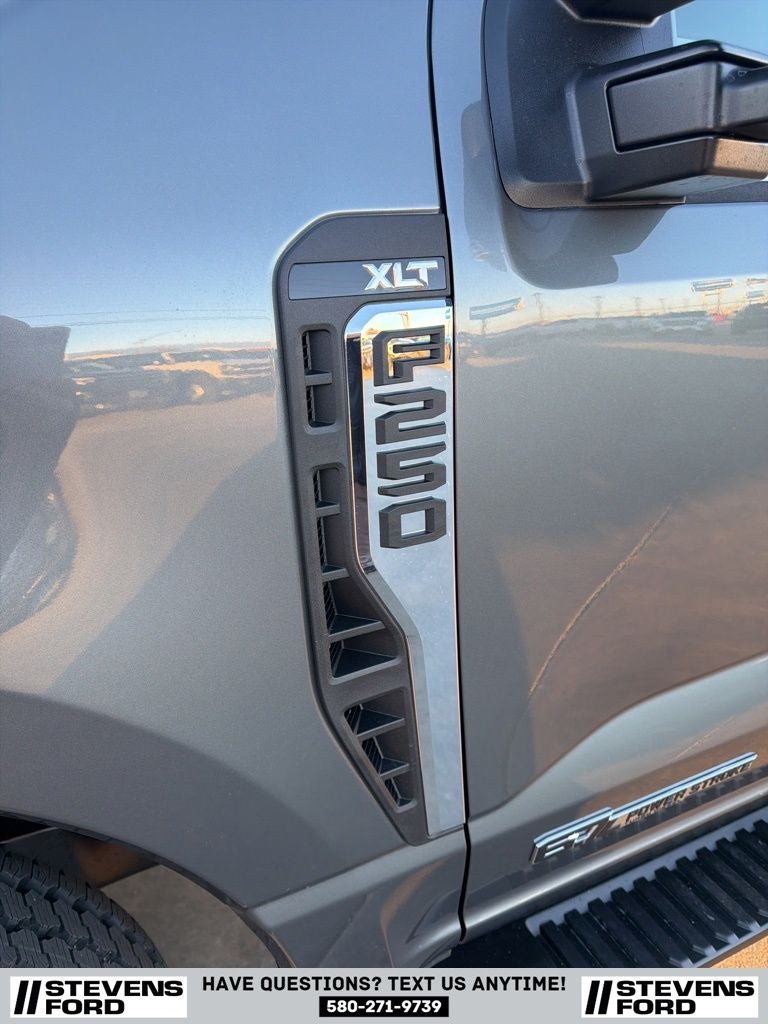 2026 Ford F-250SD XLT