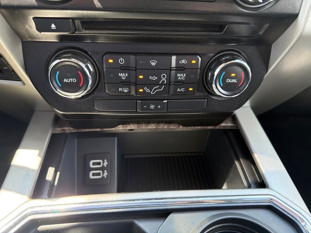 2017 Ford F-250SD Lariat
