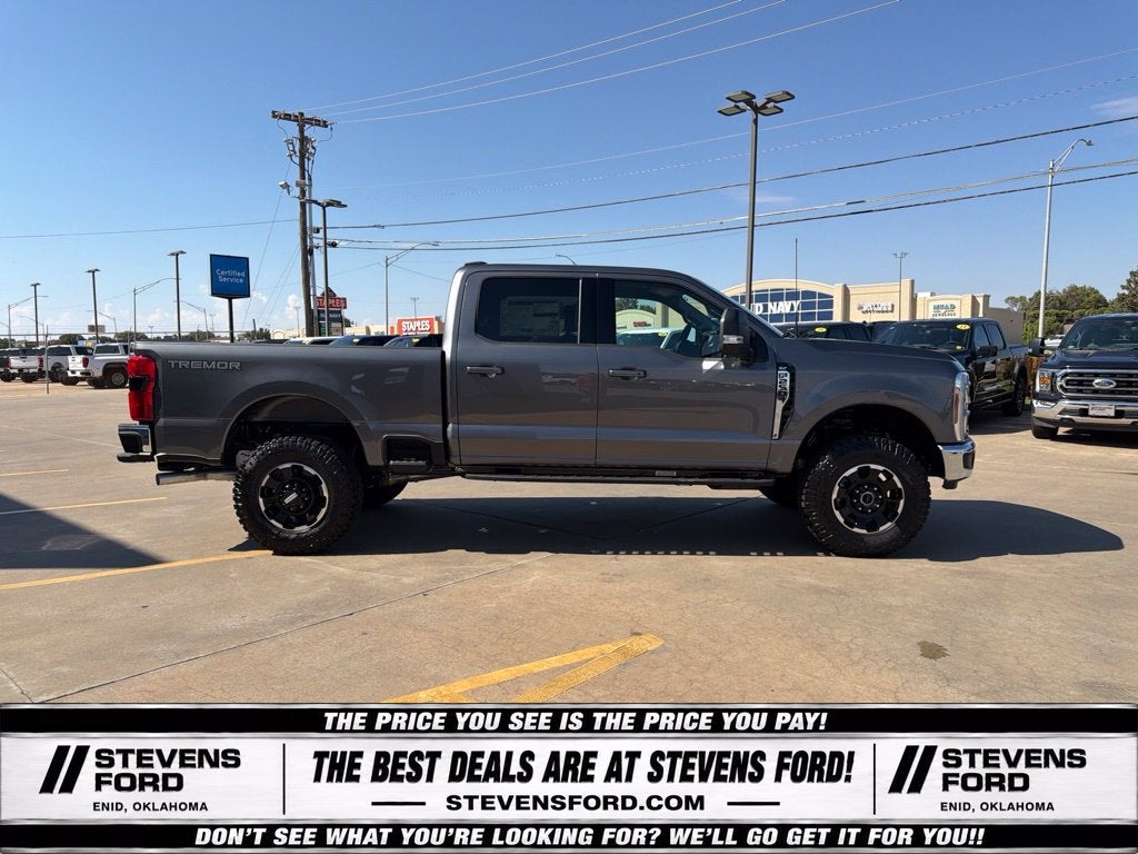 2027 Ford F-250SD XLT