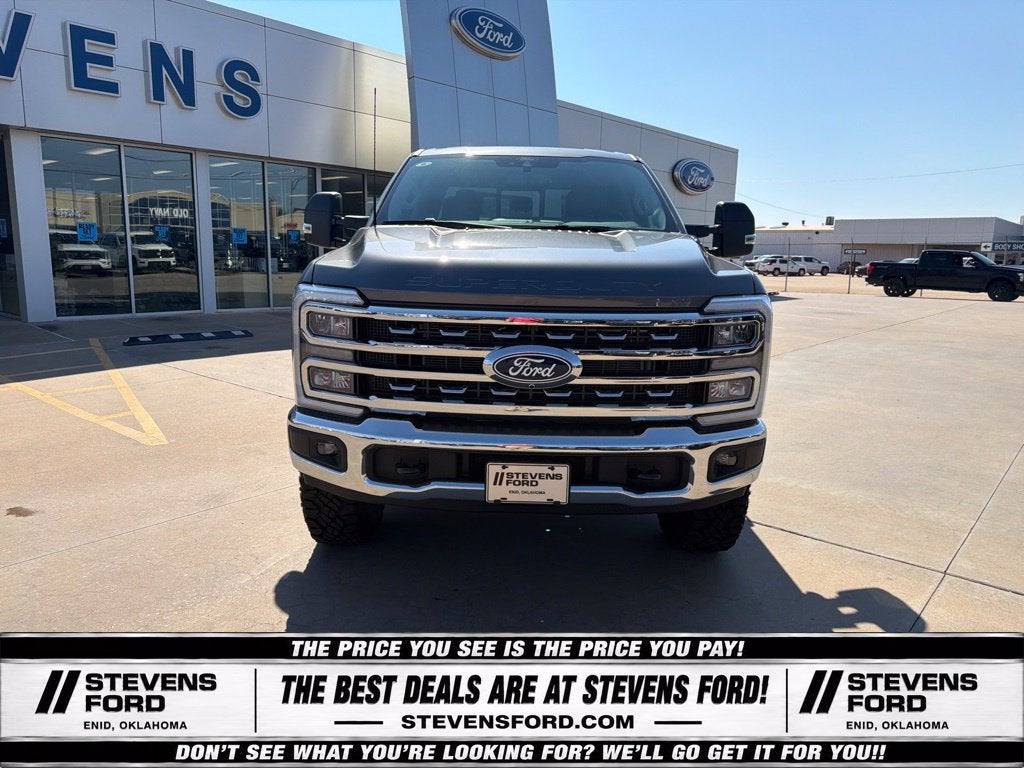 2027 Ford F-250SD XLT