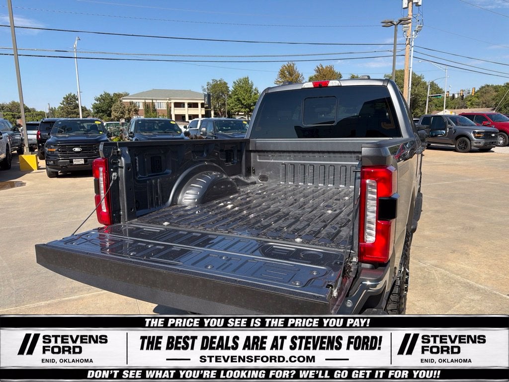 2027 Ford F-250SD XLT