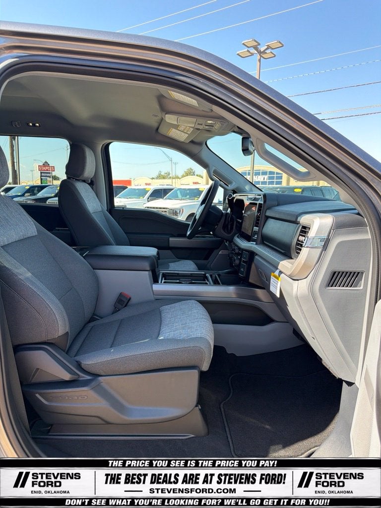 2027 Ford F-250SD XLT
