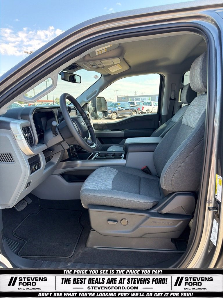 2027 Ford F-250SD XLT