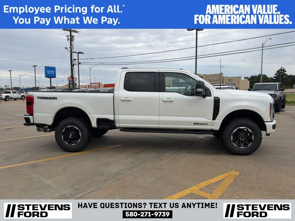 2026 Ford F-350SD Lariat